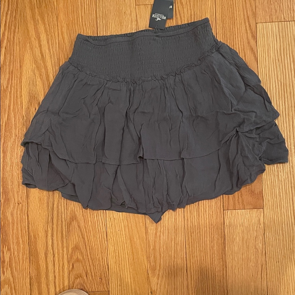 Hollister Gray Layered Skirt